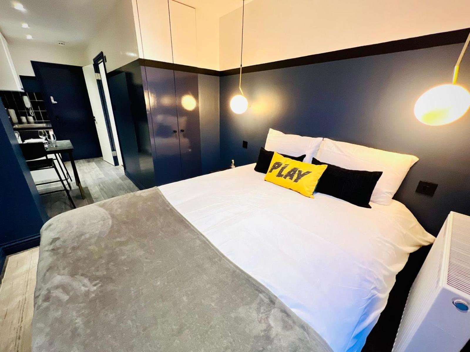 Guest house 61 Studio, Ideal For Tourists High Recommend!!! *